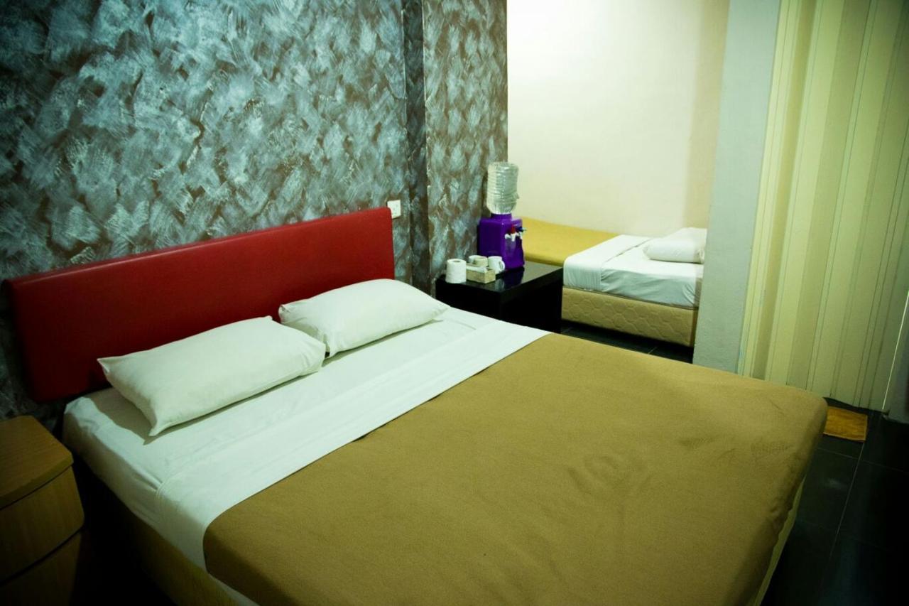 Golden Leaf Boutique Hotel Johor Bahru Exterior photo