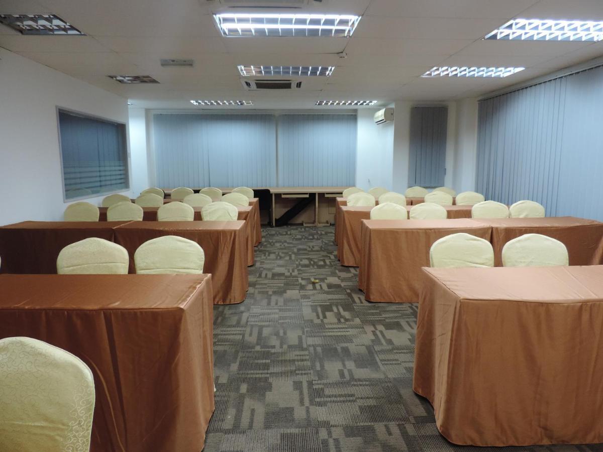 Golden Leaf Boutique Hotel Johor Bahru Room photo